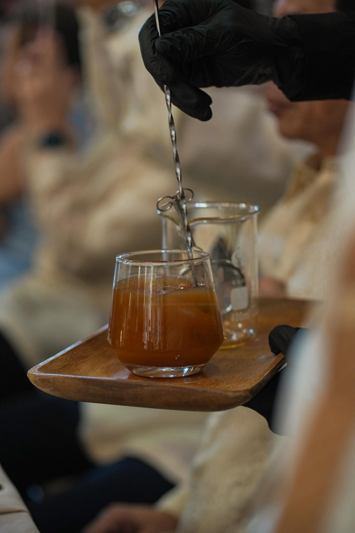 House-blend iced tea, free-flowing