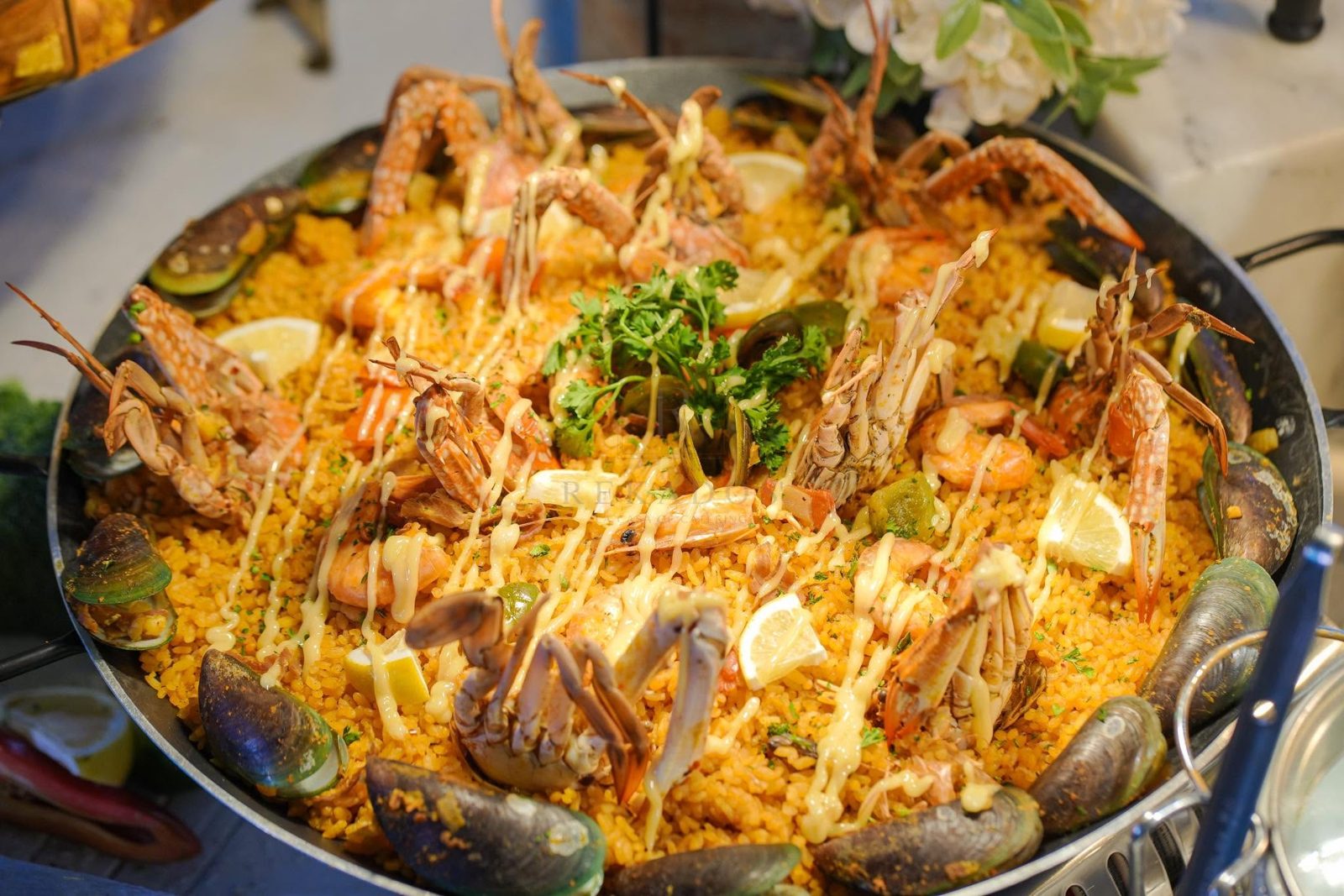 Paella Valenciana in the pan