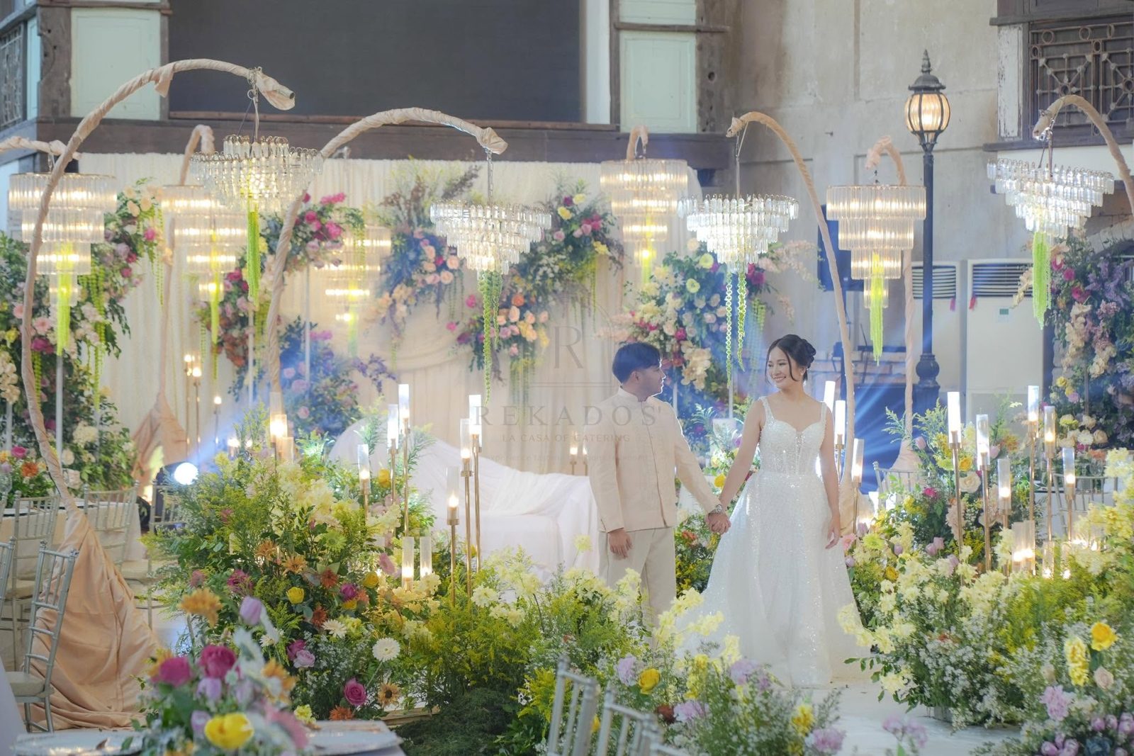 Couple at their Rekados garden reception